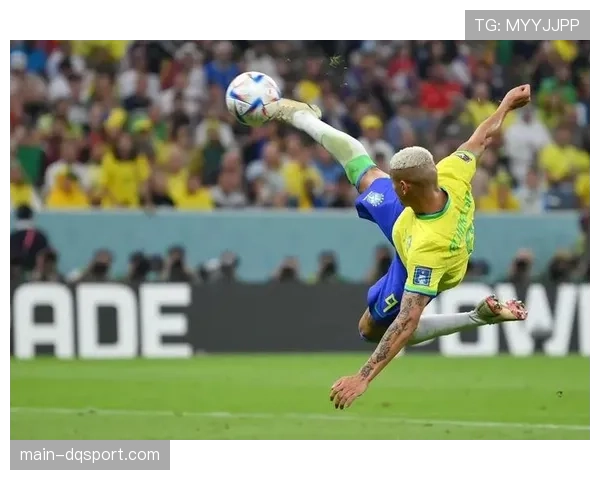 斯图加特前锋吉拉西点射破门，打入个人本赛季第25粒联赛进球